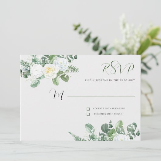 Elegante witte rozen & groen RSVP Kaart (Staand voorkant)