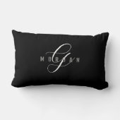 Elegante witte script monogram & grijze naam op zw kussen (Achterkant)