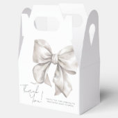 Elegante witte strik baby shower bedankdoosjes (Geopend)