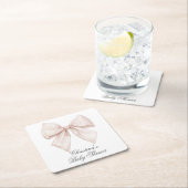Elegante witte strik babyshower kartonnen onderzetters (Insitu)