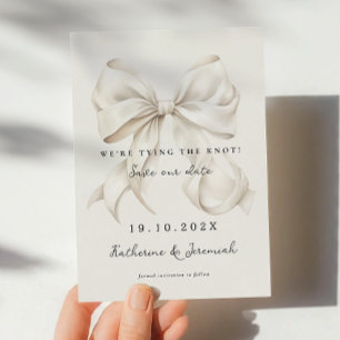 Elegante witte strik Save the Date kaart