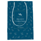 Elegante witte winterbladeren Mistletoe Blue Medium Cadeauzakje (Voorkant)
