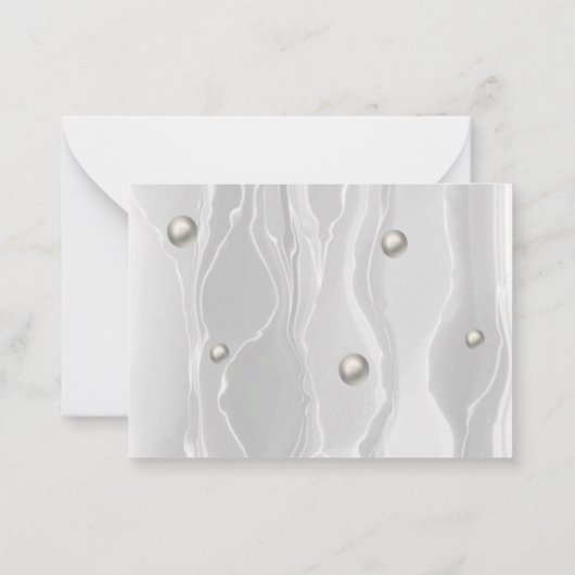 Elegante witte zijde & parels monogram notitiekaartje (Achterkant)