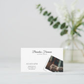 Elegante Witte & Zwarte Tattoo Hand Tattooist Visitekaartje (Staand voorkant)