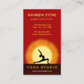 Elegante Yoga Instructor Sunrise Warrior Pose Visitekaartje (Voorkant)