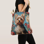 Elegante Yorkshire Terrier Portrait Roos Tuin Tote Bag (Dichtbij)