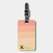 Elegante zachte perzik ombre klassieke monogram bagagelabel (Voorkant verticaal)