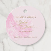 Elegante zachte roze trouwjurk bruidsdouche