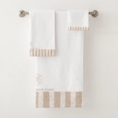 Elegante Zand Dollar Stripes Familienaam Bad Handdoek (Insitu)
