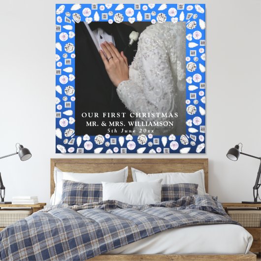 Elegante zilveren blauwe hart diamant eerste kerst canvas afdruk (Insitu (Slaapkamer))