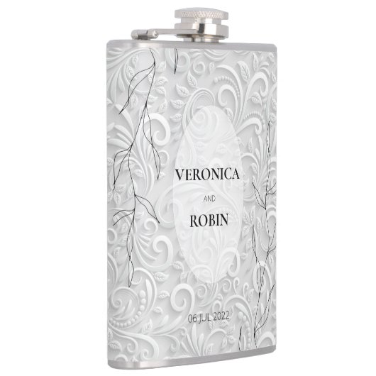 Elegante Zilveren Bloemen Trouwfles – gepersonalis Heupfles (Rechts)