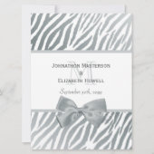 Elegante Zilveren Bow Zebra Print Monogram Huwelij Kaart (Voorkant)