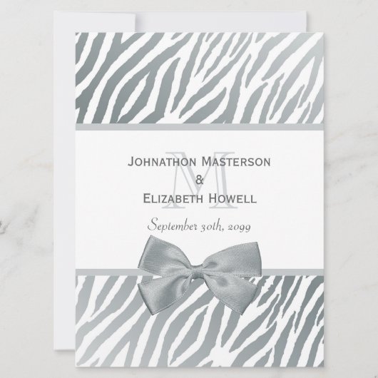 Elegante Zilveren Bow Zebra Print Monogram Huwelij Kaart (Voorkant)