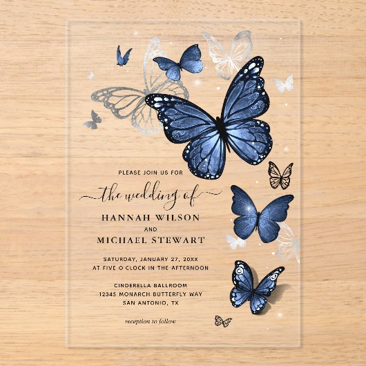 Elegante zilveren en marine blauwe vlinder bruilof acryl uitnodigingen (Voorkant)