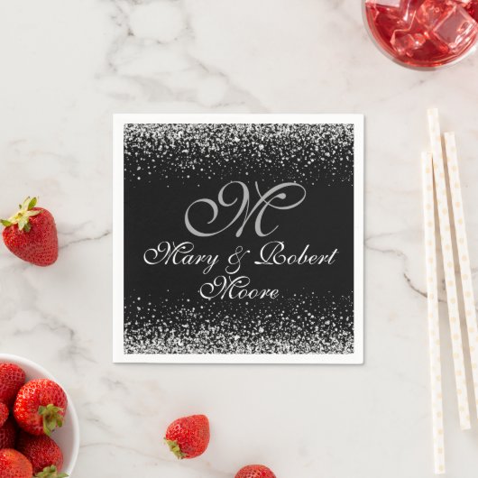 Elegante zilveren glitter op zwart servetten (Insitu)