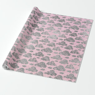 Elegante zilveren glitter wolken zoet roze cadeaupapier