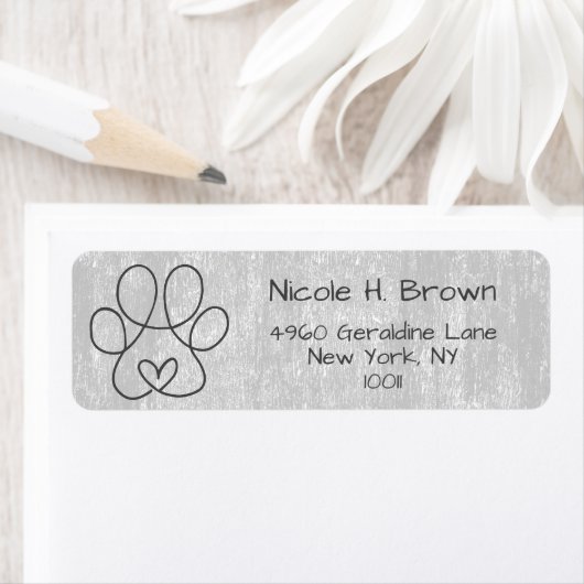 Elegante zilveren grijze poot met hart retour adre etiket (Insitu)