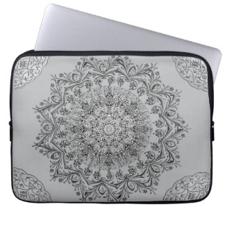 Elegante zilveren mandala patroon laptophoes laptop sleeve
