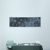 elegante zilveren muzieknoten in blauw spandoek (Beurs)