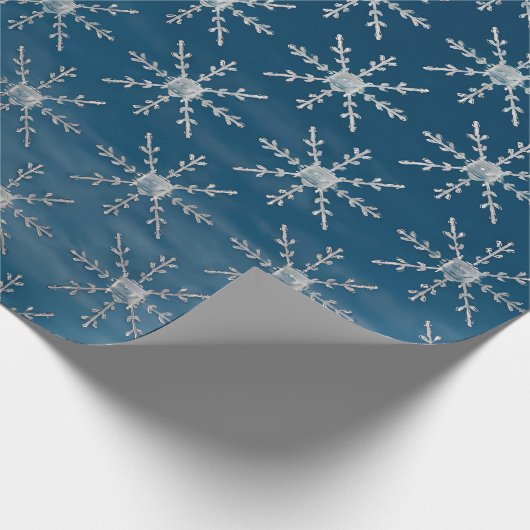 Elegante zilveren sneeuwvlokken op Blue Ombre Cadeaupapier (Hoek)
