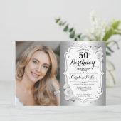Elegante zilveren witte bloemfoto 50e verjaardag kaart (Staand voorkant)