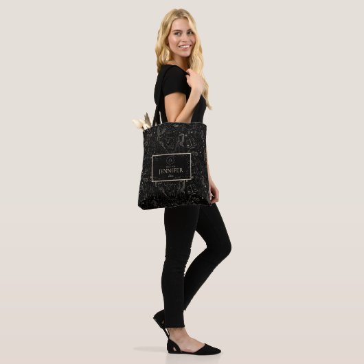 Elegante Zodiac Astrologie Weegschaal Zwart/Goud Tote Bag (Op model)