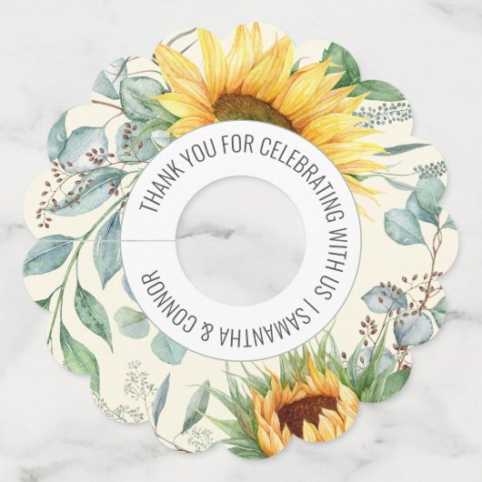 Elegante Zonnebloem Eucalyptus Trouwgunst Wijnglaslabel (Voorkant)