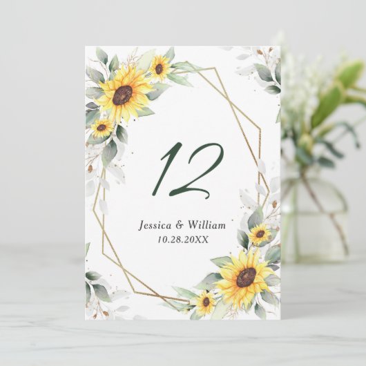 Elegante Zonnebloemen Groene Huwelijks Tafel Numme Kaart (Staand voorkant)