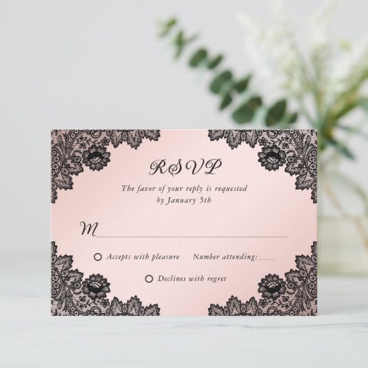 Elegante zwart en blos bloemenkant bruiloft RSVP (Staand voorkant)