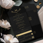 Elegante zwart en goud monogram krans bruiloft all in one uitnodiging<br><div class="desc">Vier in stijl met deze elegante en zeer trendy bruiloft all-in-one huwelijksuitnodigingen met eenvoudige scheur van RSVP-kaart. Het ontwerp is gemakkelijk te personaliseren met uw speciale evenementformulering en uw gasten zullen blij zijn wanneer ze deze fantastische all-in-one uitnodigingen ontvangen. Als u overeenkomende objecten wilt, neem dan contact met ons op...</div>