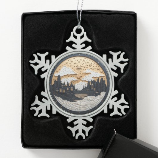 Elegante Zwart en Goud Winterdorp Ornament (Kistje)