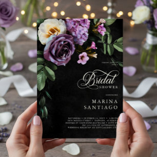 Elegante zwart en lavendel bloemenscript douche kaart