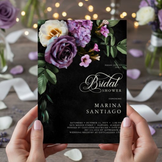 Elegante zwart en lavendel bloemenscript douche kaart