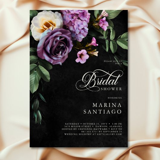 Elegante zwart en lavendel bloemenscript douche kaart