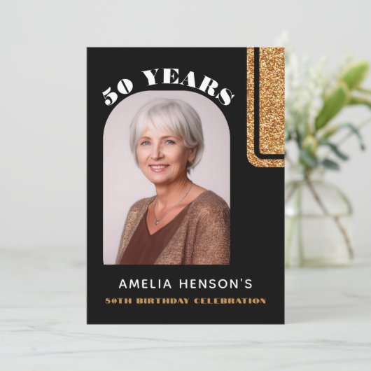 Elegante Zwart Goud Glitter Foto 50e Verjaardag Kaart (Staand voorkant)