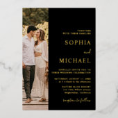 Elegante zwart gouden folie twee foto QR code brui Uitnodiging (Voorkant)