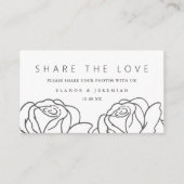 Elegante Zwart Wit Bloemen Huwelijk Deel de Liefde Informatiekaartje (Voorkant)