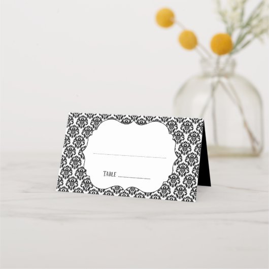 Elegante Zwart Wit Damask Wedding Escort Kaart Plaatskaartje (Voorkant)