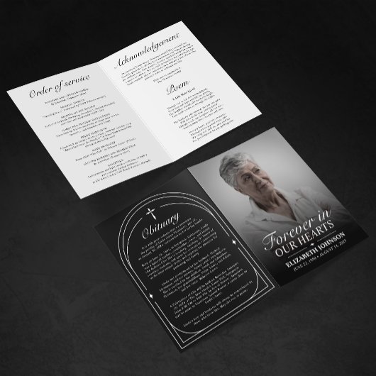 Elegante zwart-wit foto rouwdienst programma
