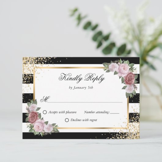 Elegante zwart wit goud blos bloemenbruiloft RSVP kaartje (Staand voorkant)