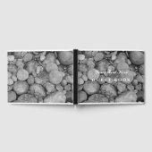 Elegante zwart-wit kiezelsteen foto gastenboek (Volledig)