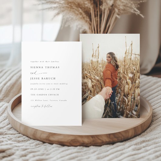 Elegante zwart-wit moderne minimale scriptfoto kaart