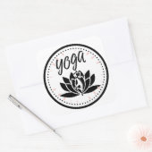 Elegante Zwart & Wit Yoga Sticker | Lotus Bloem (Envelop)