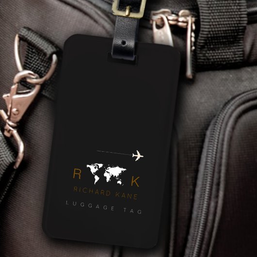 Elegante zwart-witte bagage identificatie met naam bagagelabel