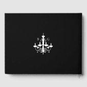 Elegante zwart witte kroonluchter monogram bruilof gastenboek (Achterkant)