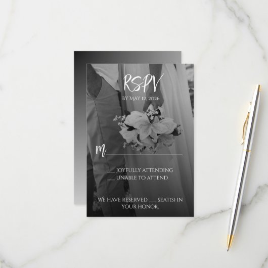 Elegante Zwart-Witte RSPV Kaart (Voorkant / Achterkant in situ)