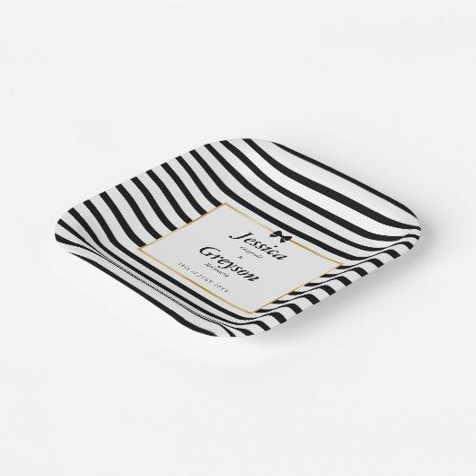 Elegante zwart witte streep gouden Lijst bruiloft Papieren Bordje (Gebogen)