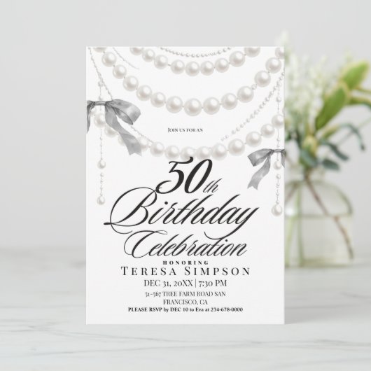 Elegante Zwart & Witte Strik 50e Verjaardag Kaart (Staand voorkant)