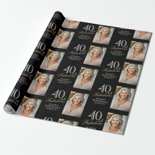 Elegante zwarte 40 en fantastische 40e verjaardag  cadeaupapier (Uitgerold)