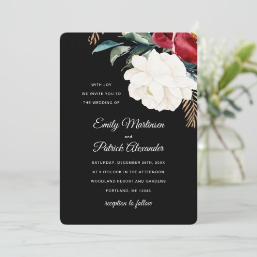 Elegante Zwarte Bloemen Kerstbruiloft Kaart (Staand voorkant)